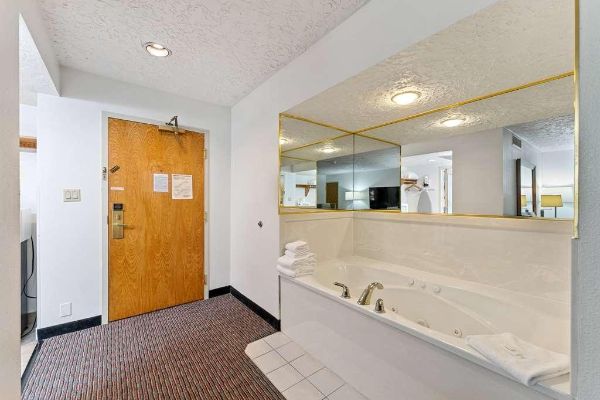 Hotel RAMADA BY WYNDHAM CEDAR CITY (Cedar City)